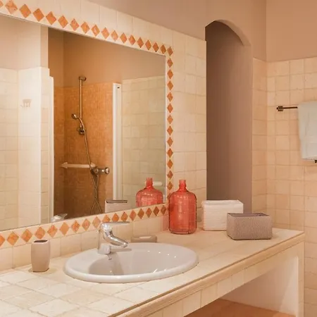 T3 Luxury And Private Garden Appartement *